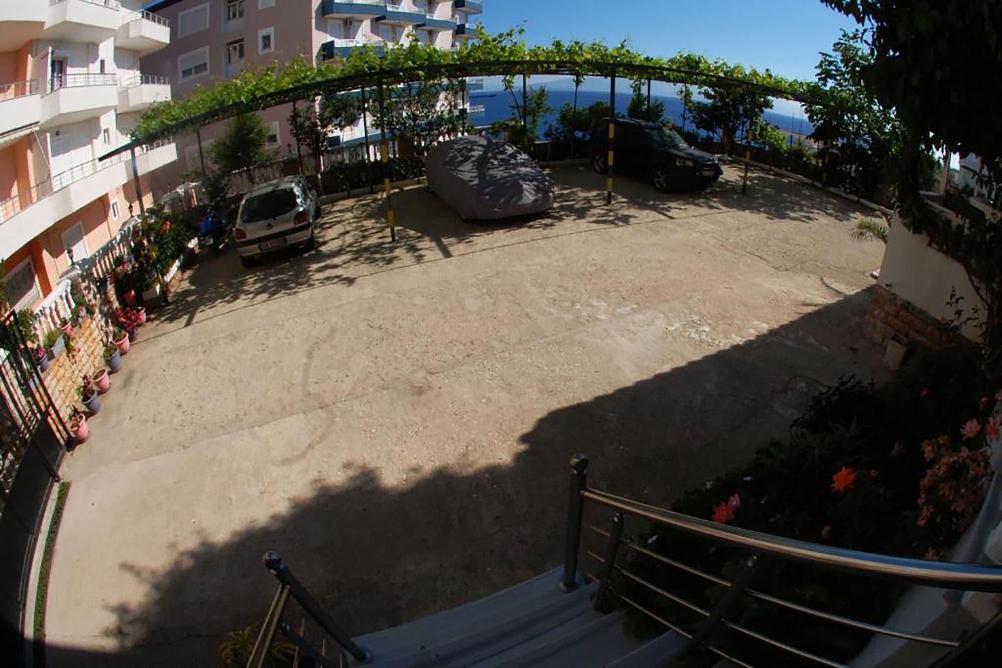 Alvin Apartment