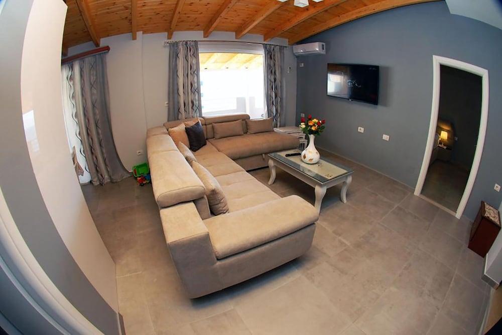 Vila Alvin Apartament *